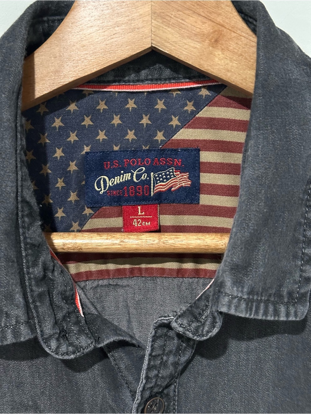 U.S. Polo Assn. Washed Charcoal Button-Down Shirt - Picture 3 of 6